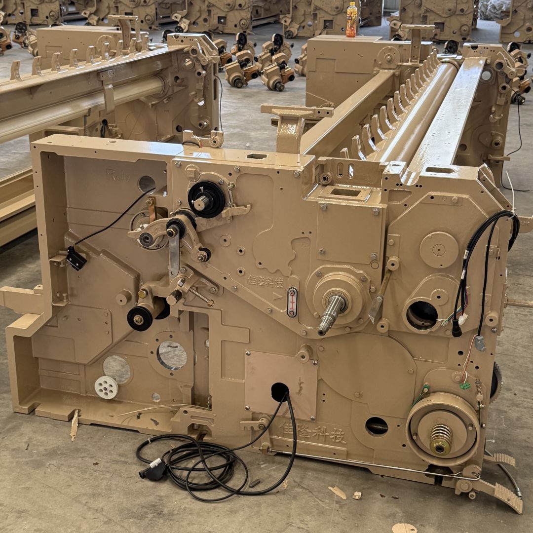 Water Jet Loom